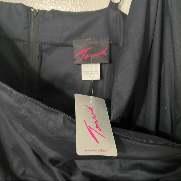 Torrid Faux Wrap Vtg Style Spaghetti Strap Tank Dress in Black Sz 18 - Picture 3 of 5